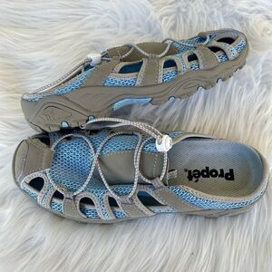 Propet Women's Discovery Slide - size 7.5 2E (extra wide)